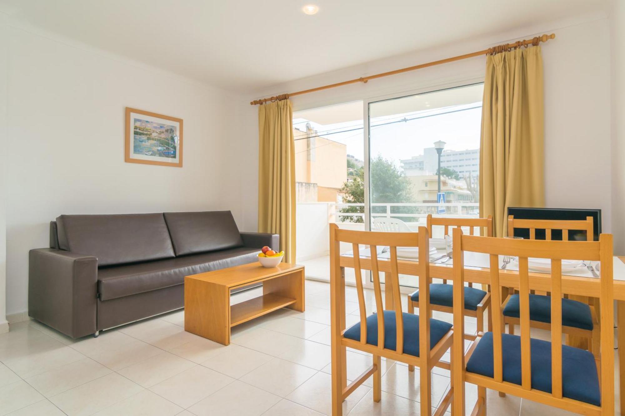 Apartamentos Massanet Каньямель Экстерьер фото